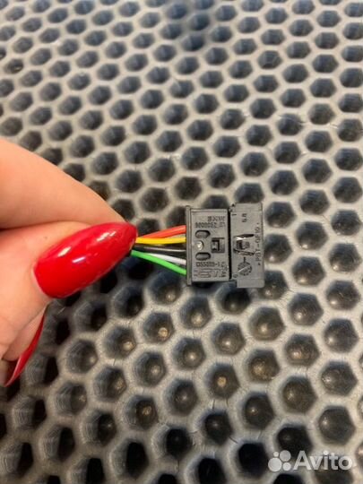 Проводка крышки багажника задняя правая Bmw X7 G07