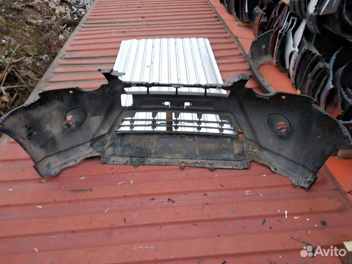 Бампер передний Nissan X-Trail