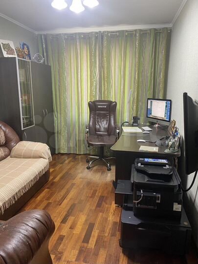 3-к. квартира, 70 м², 3/3 эт.