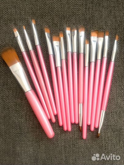 Кисти для макияжа