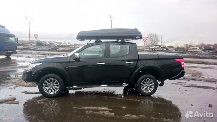 Бампер авс-Дизайн задний с квадратом под до Mitsub