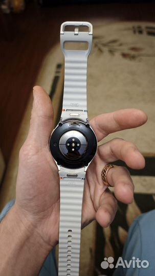 Часы наручные