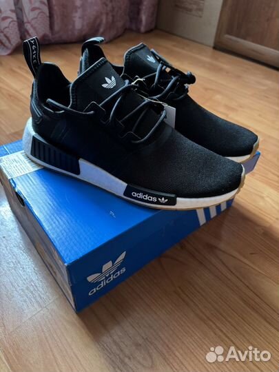 Кроссовки Adidas nmd r1