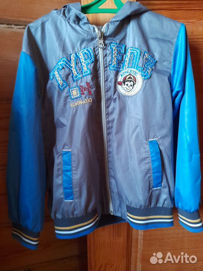 Куртка,ветровка