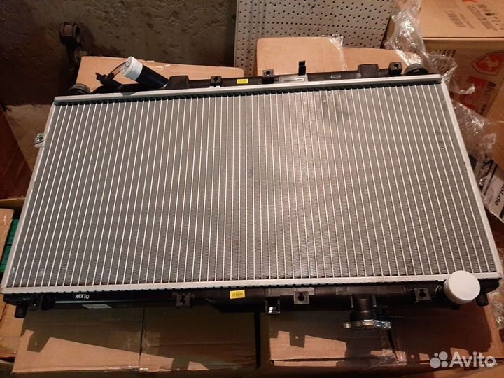 Радиатор охолождения киа Спектра (основной)