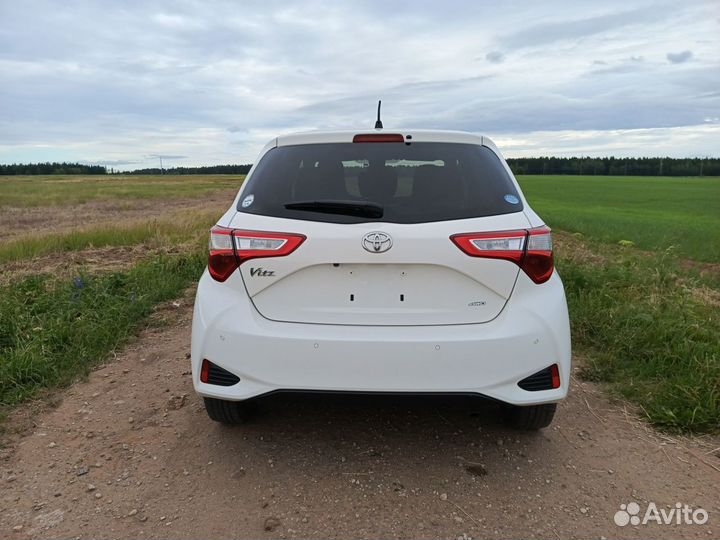 Toyota Vitz 1.3 CVT, 2018, 94 500 км