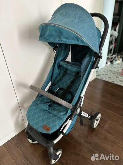 Коляска прогулочная yoya care