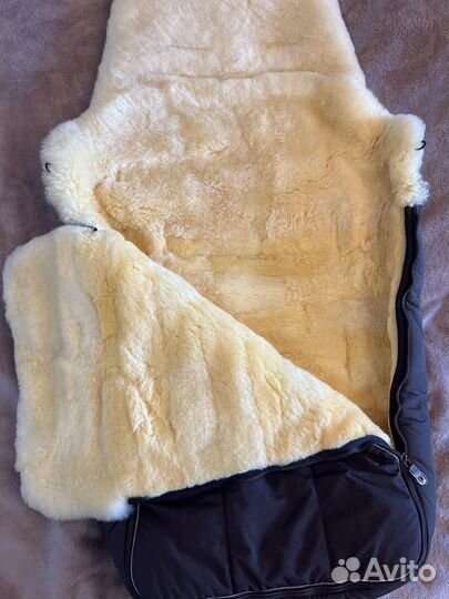 Меховой конверт в коляску овчина Christ