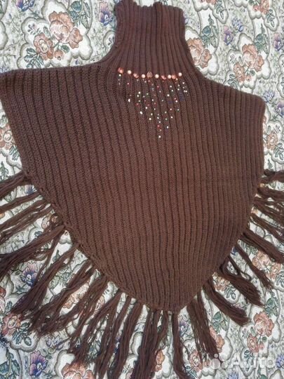 Вязанная манишка