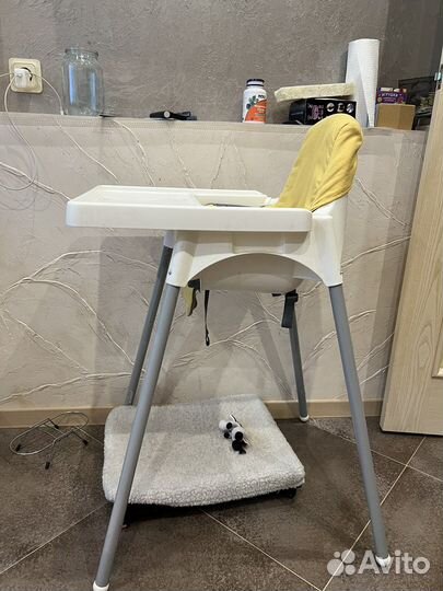 Стульчик для кормления со столиком IKEA