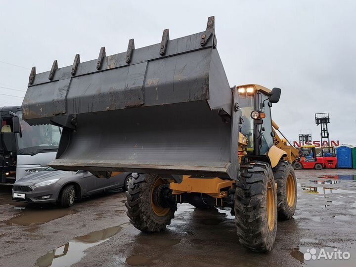 Экскаватор-погрузчик Redstar T28/28, 2023