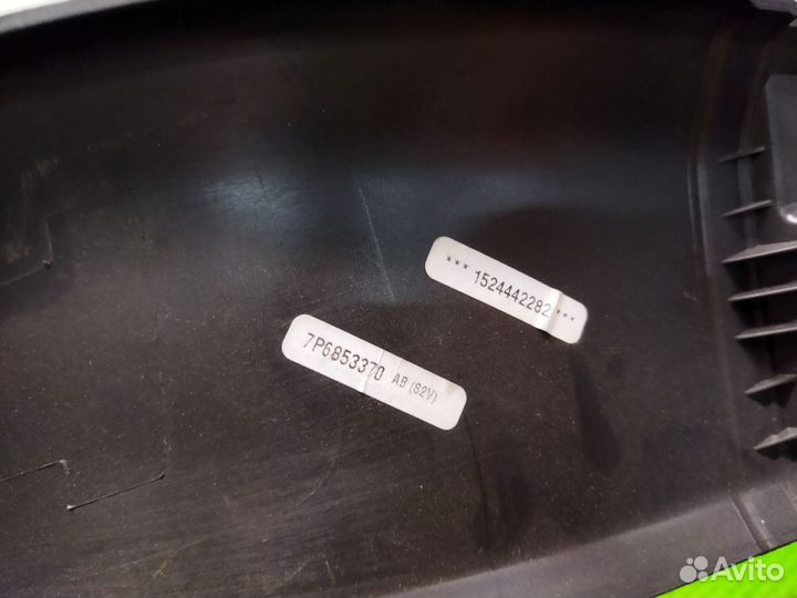 Накладка порога задняя правая Volkswagen Touareg