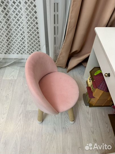 Детский стол и стул