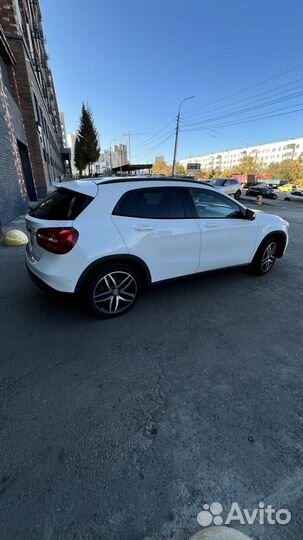 Mercedes-Benz GLA-класс 2.0 AMT, 2014, 190 000 км