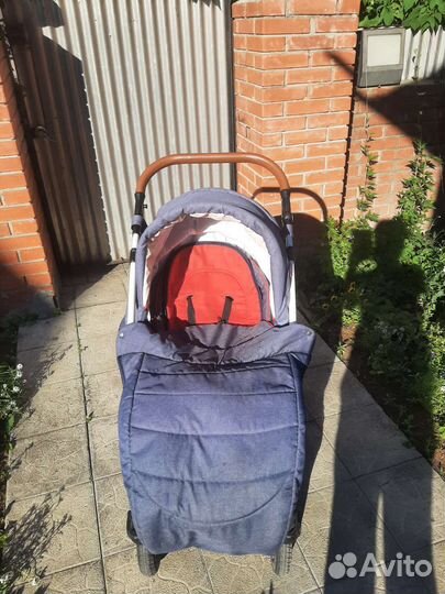 Прогулочная коляска бу