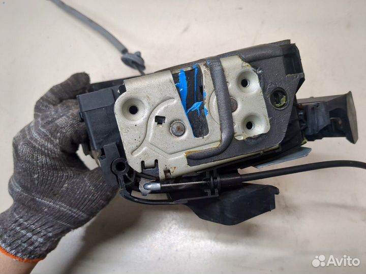Замок двери правый задний Volvo V60