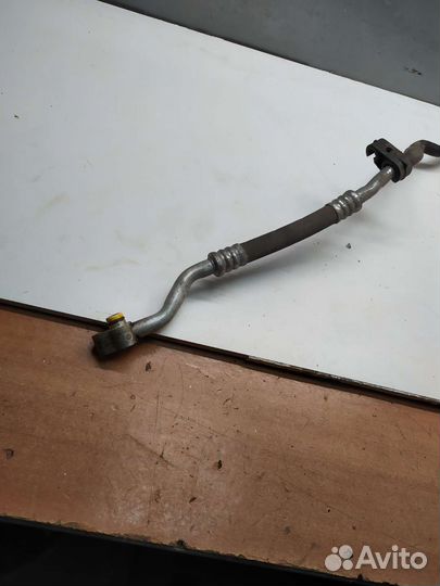 Трубка кондиционера Audi Q7 4.2bar
