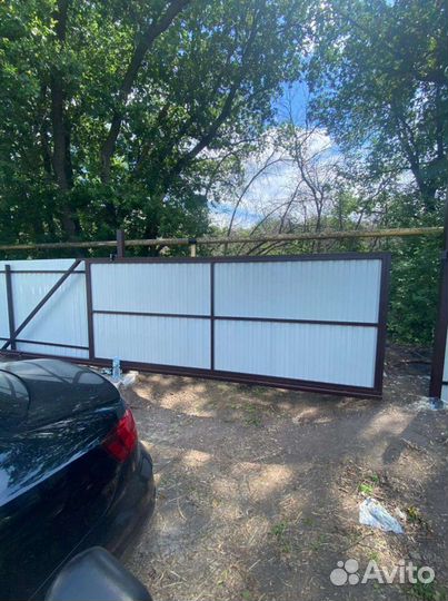 Заборы из профнастила