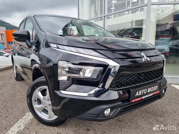 Mitsubishi Xpander 1.5 AT, 2022, 700 км