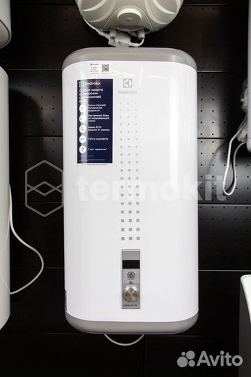 Водонагреватель Electrolux EWH 50 Centurio DL нако