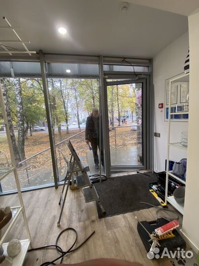 Ремонт входных групп дверей окон из алюминия и пвх