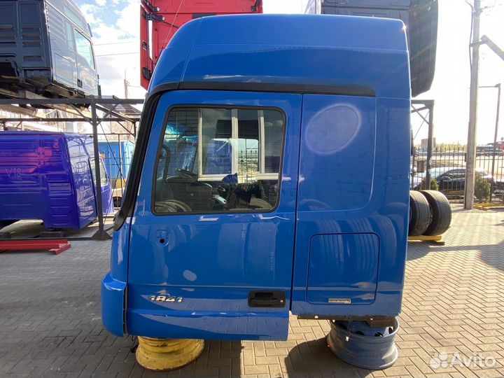 Кабина Mercedes-Benz Actros