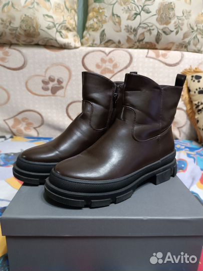 Ботинки женские демисезонные 38 39 бу