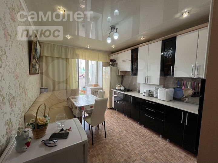 2-к. квартира, 64 м², 5/5 эт.