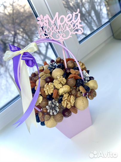 Подарок из орех на праздник