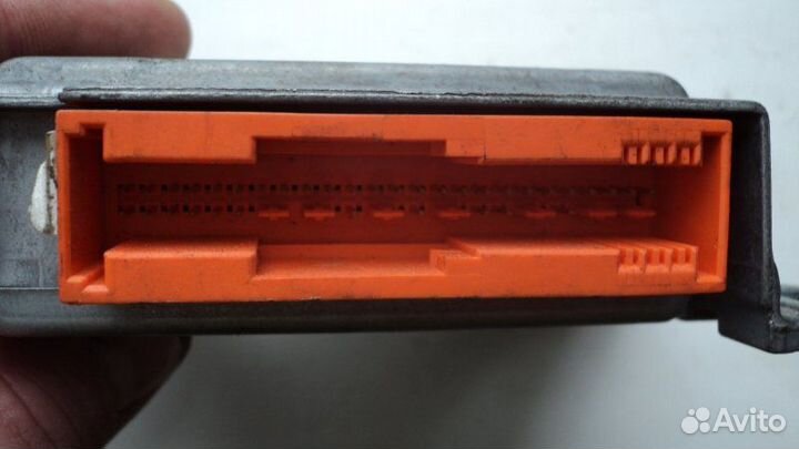 Эбу подушки безопасности Renault Megane 1.6 1998