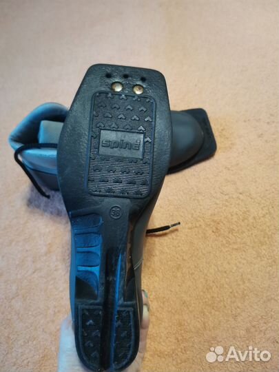 Лыжные ботинки классические