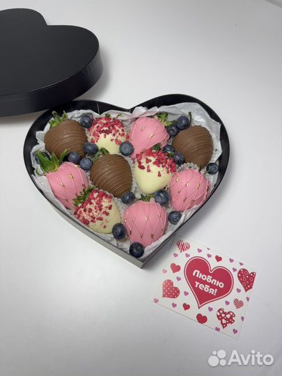 Клубника в шоколаде на 14 февраля