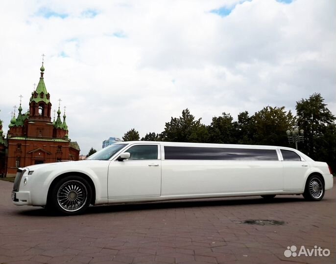Лимузин на свадьбу