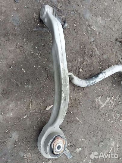 Передние рычаги Audi A4 B5