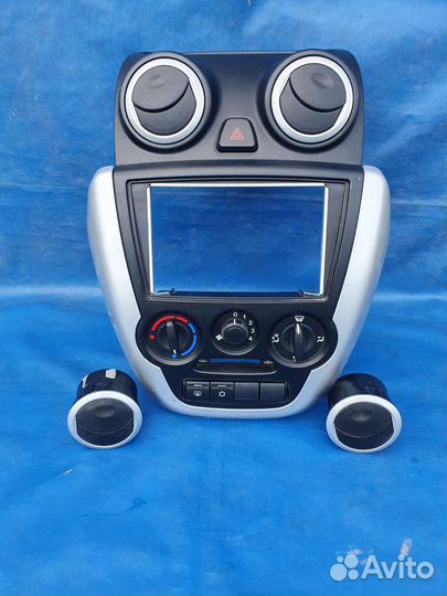 Центральная консоль granta 2 din