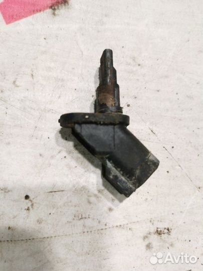 Датчик ABS передний левый Ford Mondeo седан 1.8L