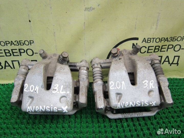 Суппорт задний левый Toyota Avensis AZT250 1AZ