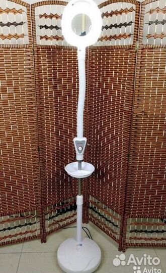 Лампа лупа для фотографа новая в наличии