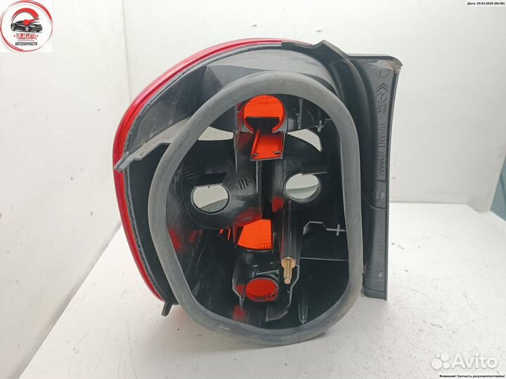 Фонарь задний правый б/у Citroen Xsara 9632645877