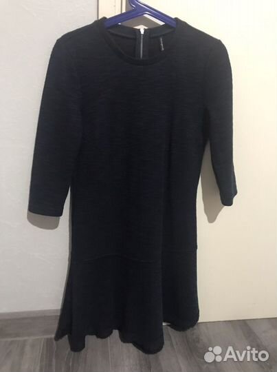 Платье stradivarius m