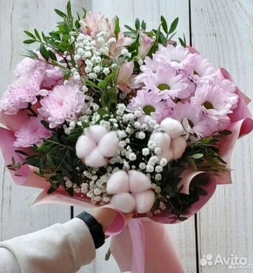 Букет хризантема/гипсофила/альстромерии