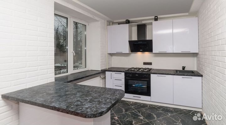 Кухонный гарнитур Бэла на заказ