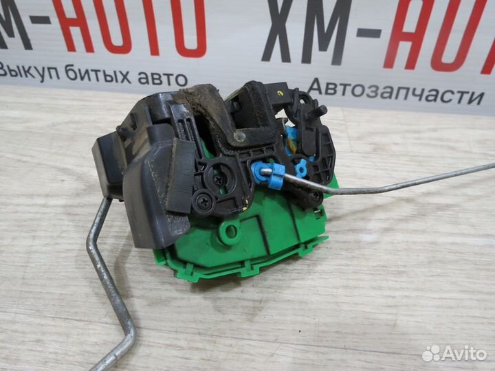 Замок двери задний правый Kia Rio 3