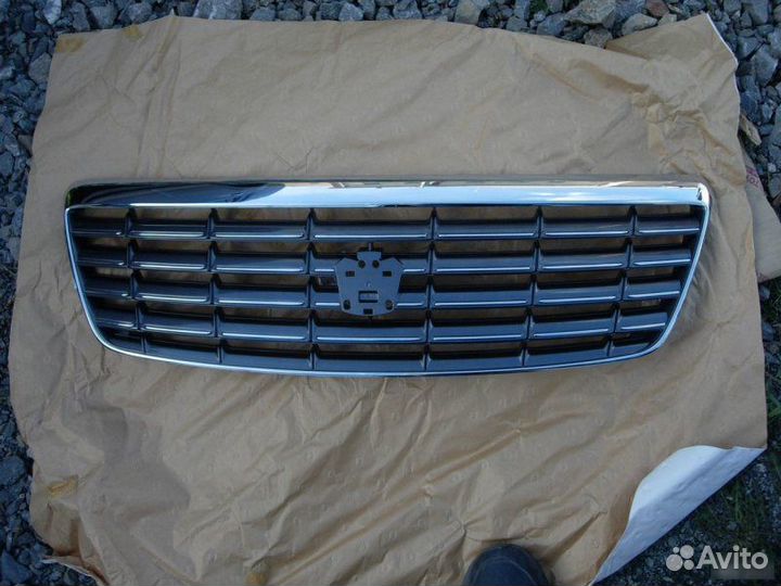Решетка радиатора Toyota Crown