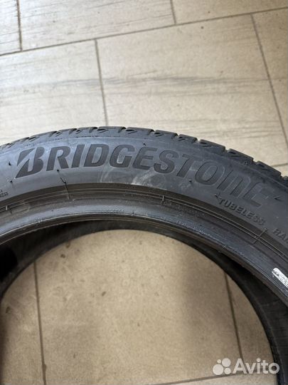 Bridgestone Turanza T005 225/45 R17