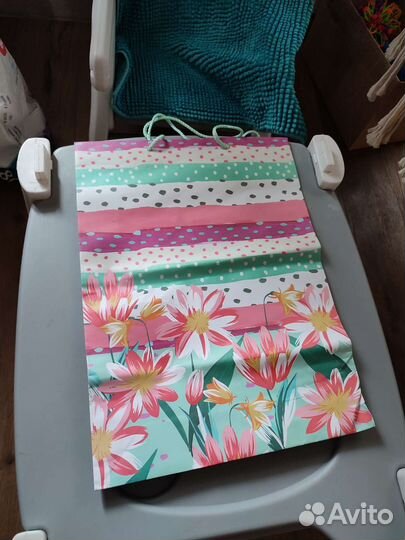 Подарочные пакеты