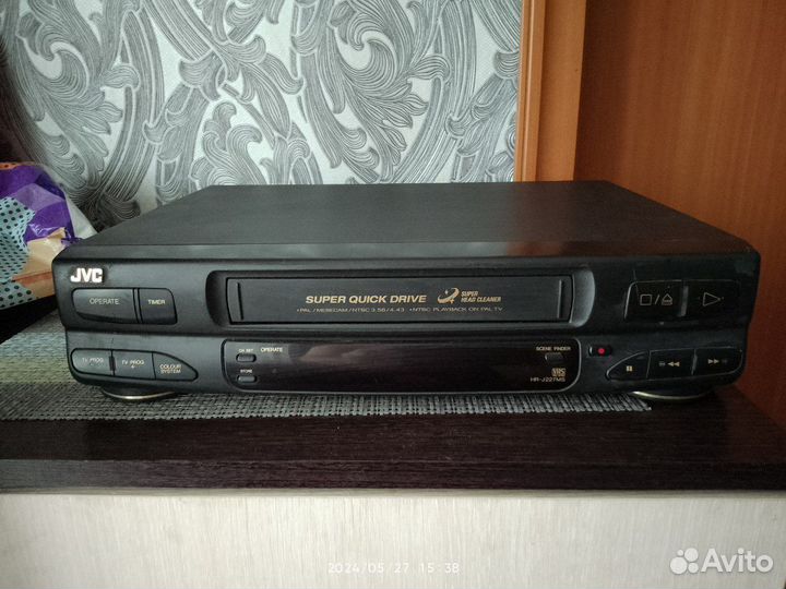 Видеомагнитофон jvc