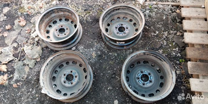 Диски Mazda r15 штампованные