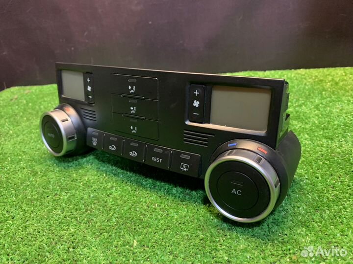 Блок управления климатом volkswagen touareg 2008