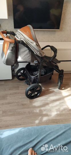 Прогулочная коляска camarelo elix